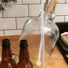 Load image into Gallery viewer, Mangrove Jack's M24 Versa Lager Yeast 10g sachet - Almost Off Grid