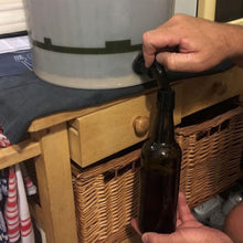 Load image into Gallery viewer, Mangrove Jack's M24 Versa Lager Yeast 10g sachet - Almost Off Grid