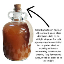 Load image into Gallery viewer, 5x Fermentation Bubbler Airlocks, 5 Bored Cork Bungs, 5 Solid Cork Bungs - Almost Off Grid