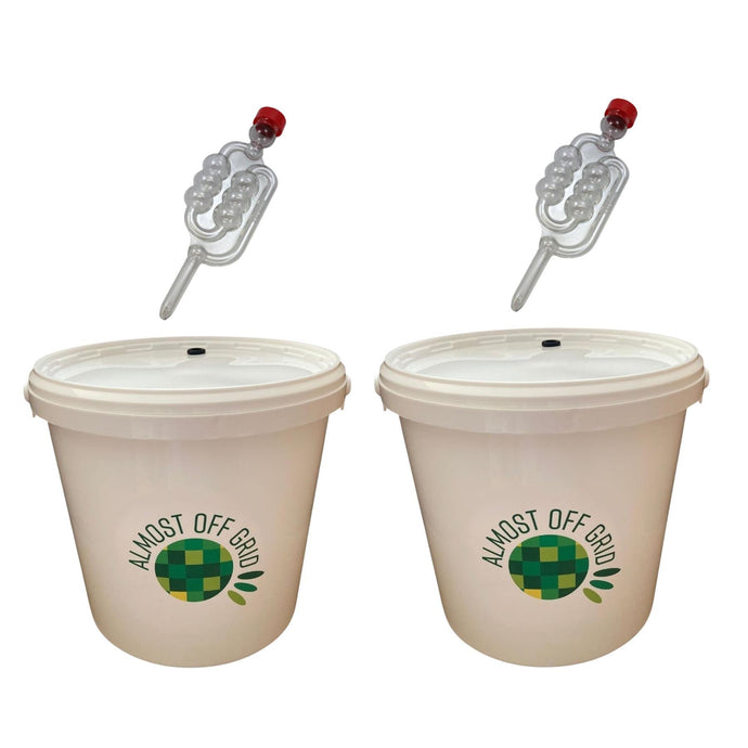 5 Litre Fermentation Buckets with Lid, Grommet and Airlock x 2 - Almost Off Grid